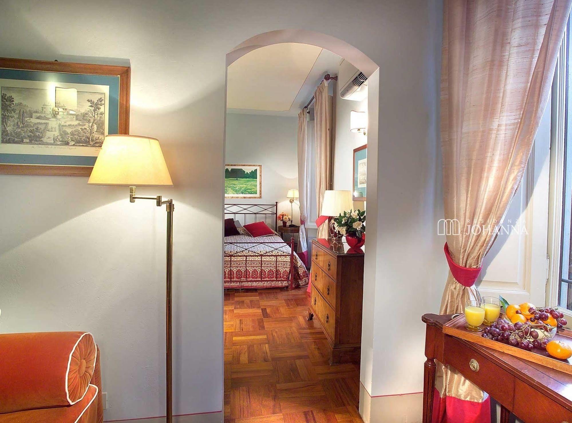 Residenza Johanna I Флоренция Экстерьер фото