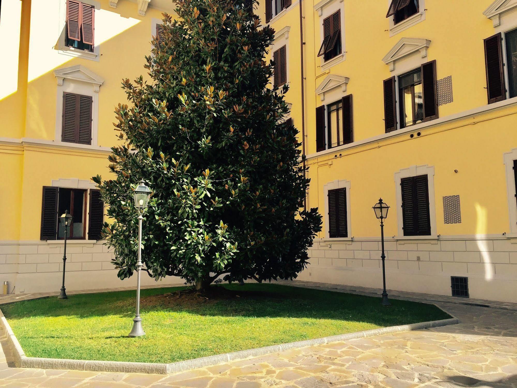 Residenza Johanna I Флоренция Экстерьер фото